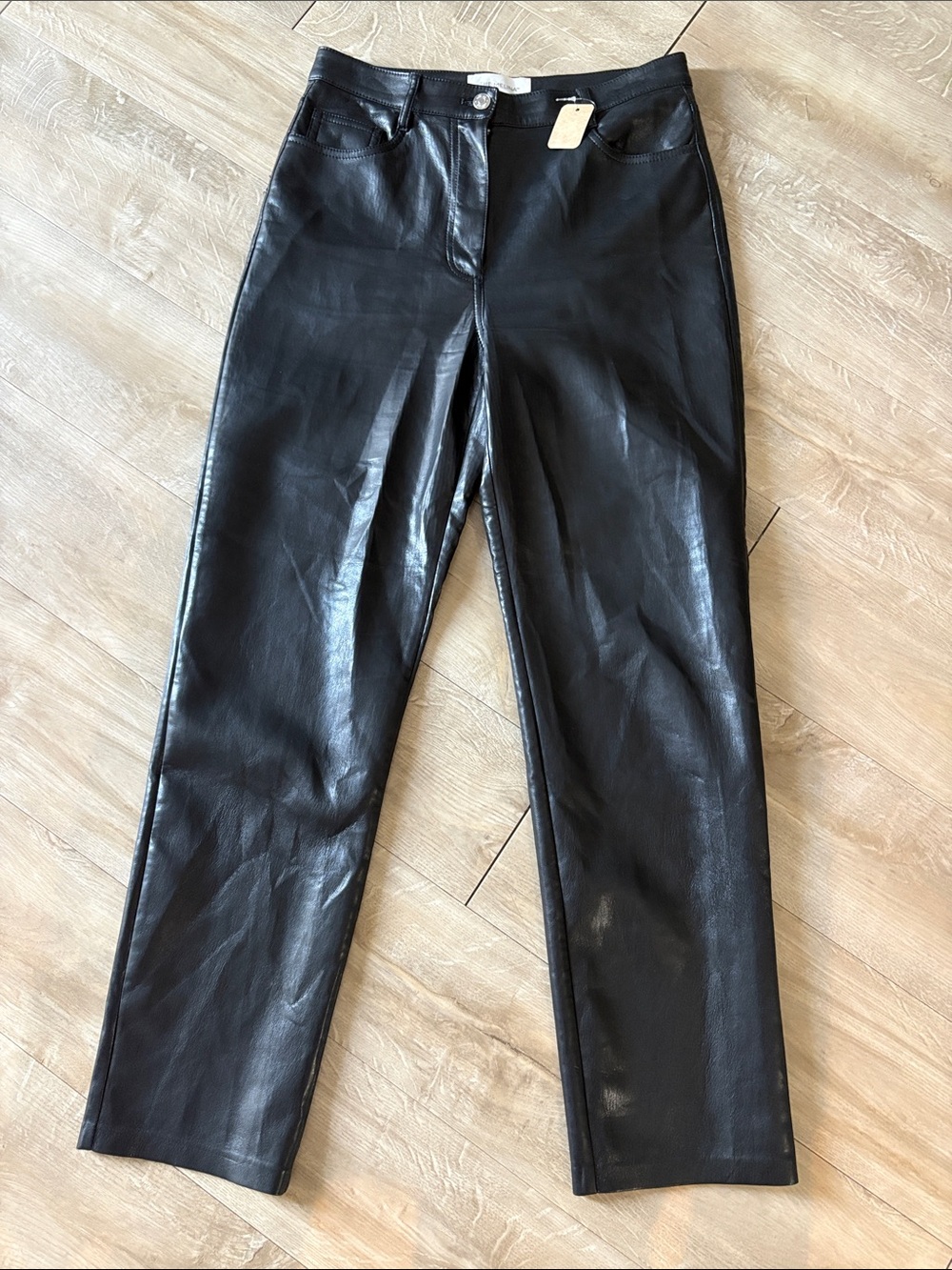WILFRED “The Melina” Black Faux Leather Straight-Leg Pants Size 6 Waist 29